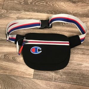 Champion fanny pack
